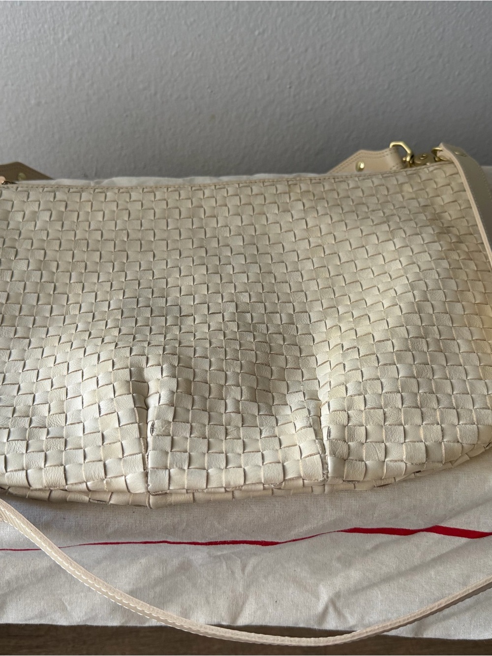Clare V. Moyen Messenger in buttercream Crossbody Should bag - Picture 8 of 14